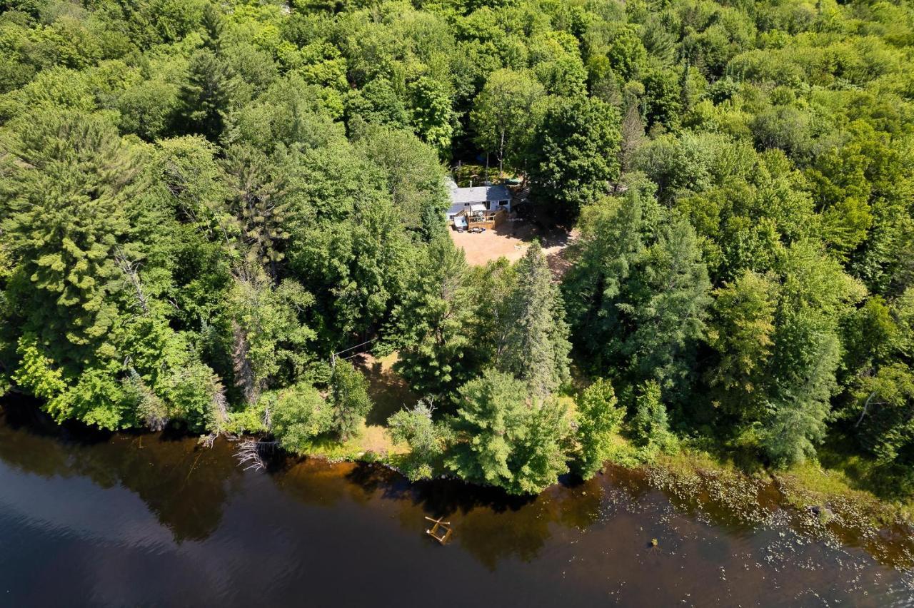 Cottage Binx Bracebridge Exterior photo