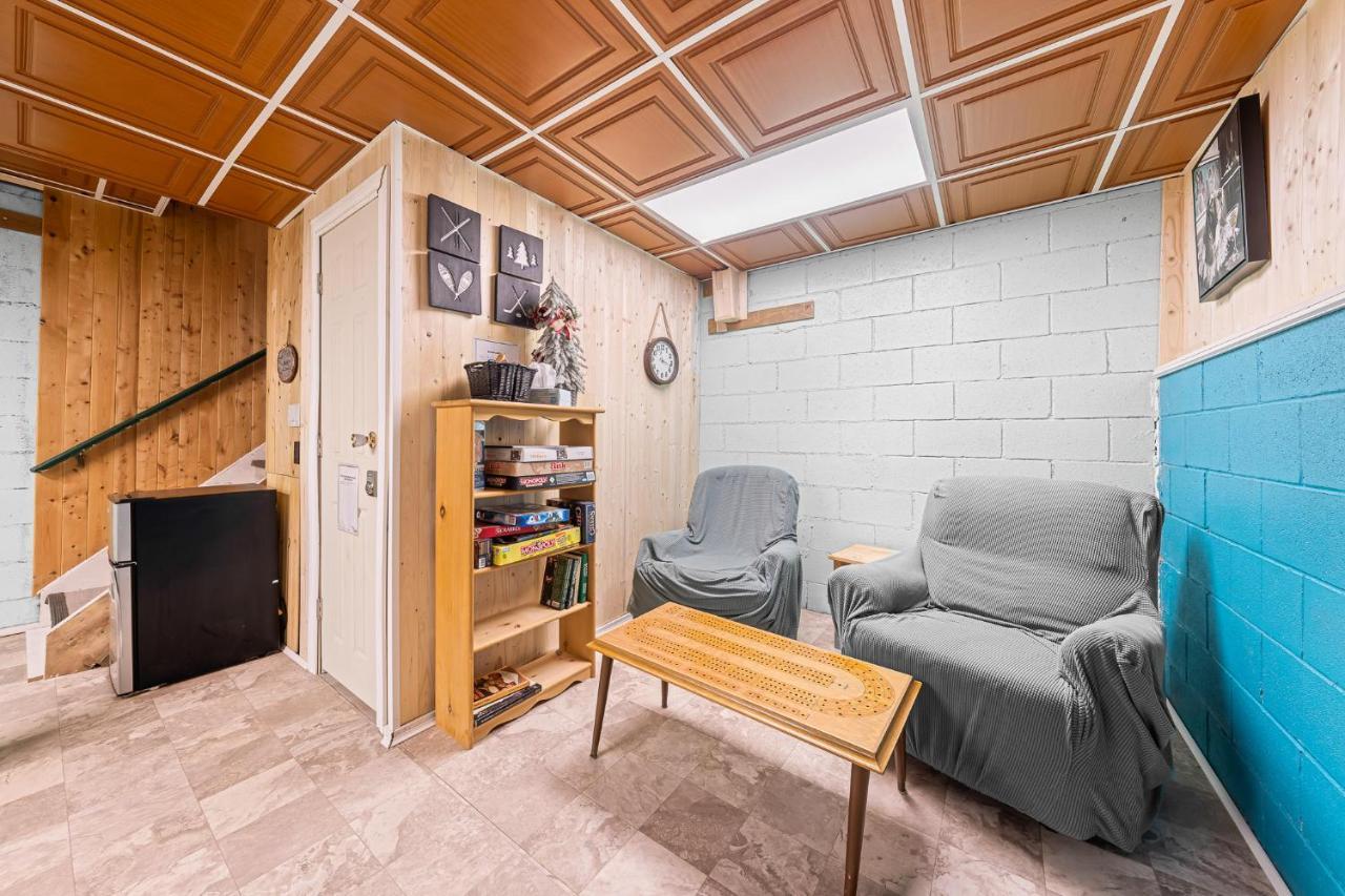 Cottage Binx Bracebridge Exterior photo