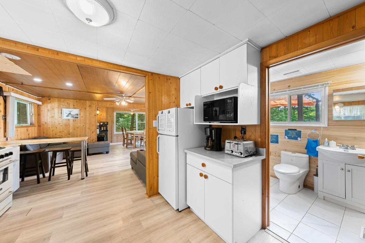 Cottage Binx Bracebridge Exterior photo